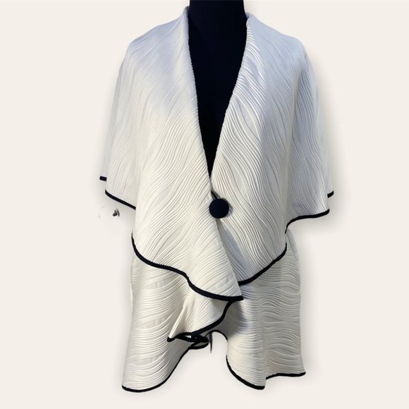 Joseph Ribkoff Sweaters - Joseph Ribkoff Off White Cape Shoulder One Button Cardigan Size 14
